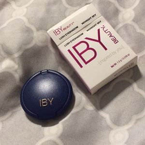 IBY beauty Midnight sky eyeshadow 🌑🌚
